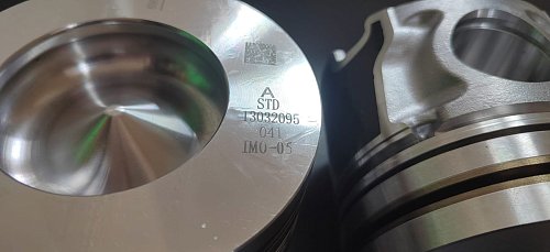 Поршень 12272090
